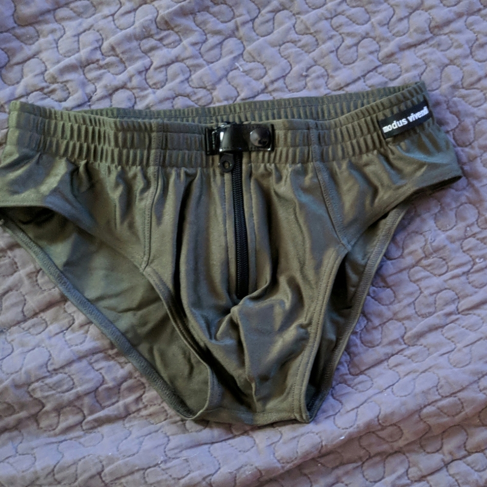 Modus Vivendi Swim Brief